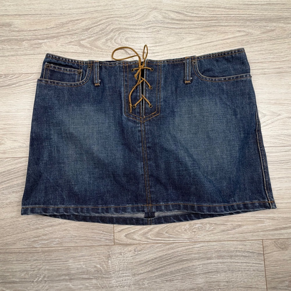 Abercrombie & Fitch Lace Up Front Denim Mini Skirt Dark Wash Low Rise 8